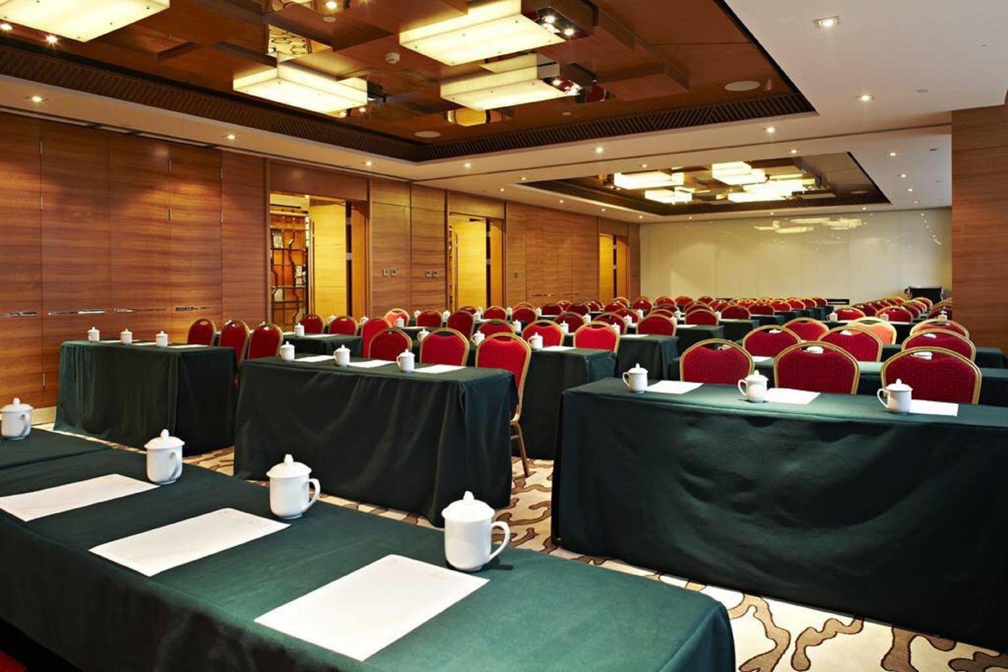 Kun Tai Glory Hotel Beijing Wangjing Экстерьер фото