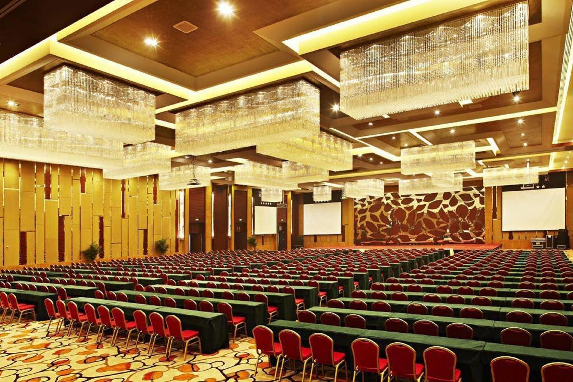 Kun Tai Glory Hotel Beijing Wangjing Экстерьер фото