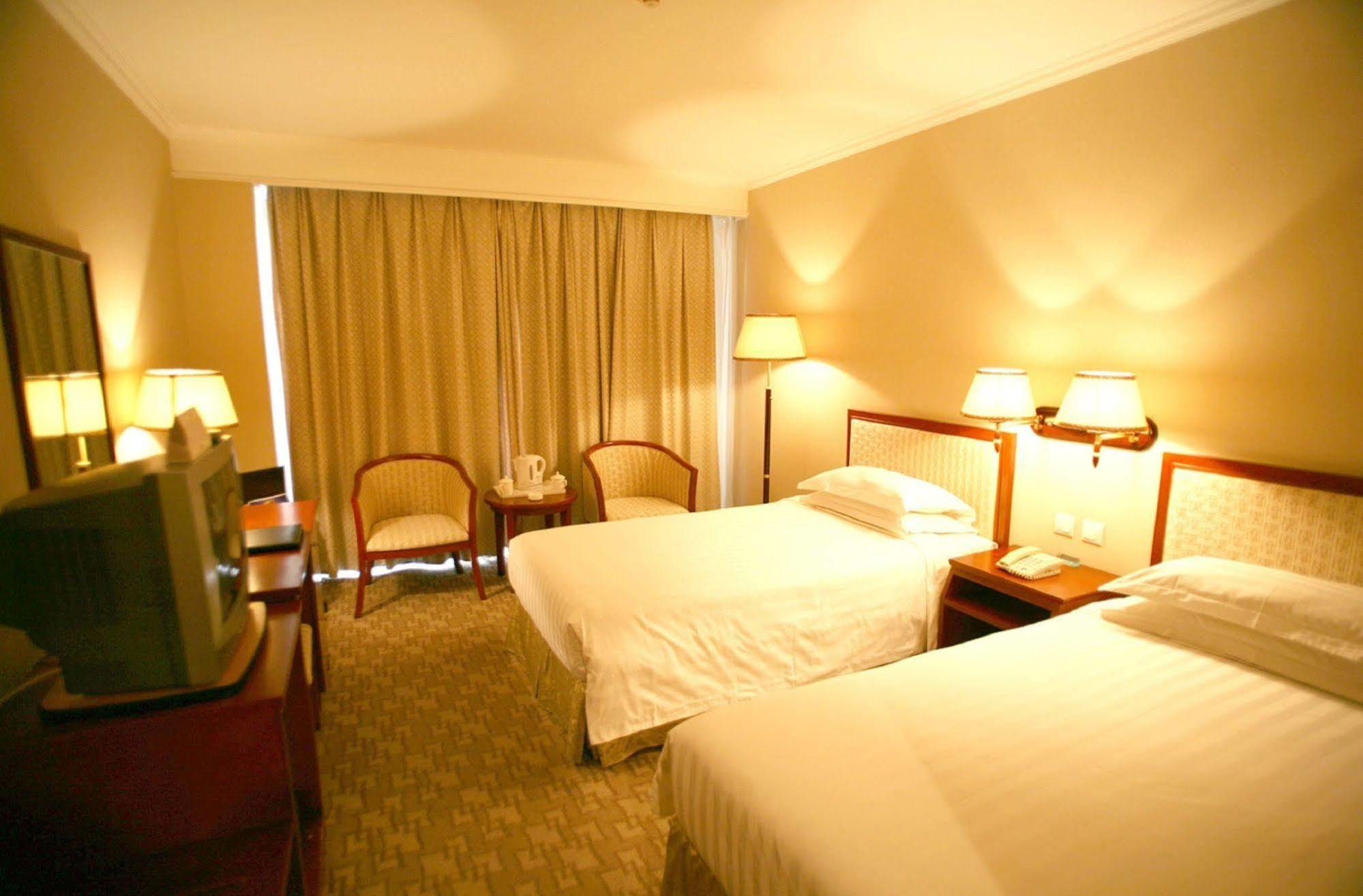 Kun Tai Glory Hotel Beijing Wangjing Экстерьер фото